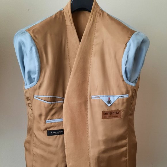 Carl Gross Tan Amaretta (suede like texture) 3-Button Sport Coat (40S) - Picture 4 of 7
